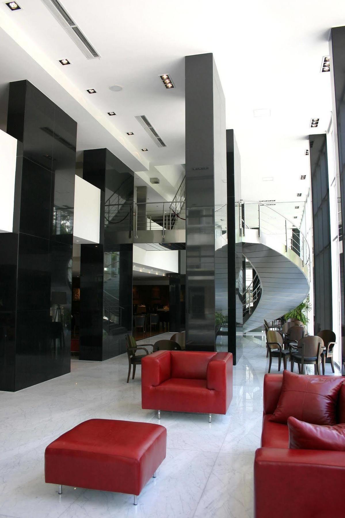 Ros Tower Hotel โรซาริโอ ภายนอก รูปภาพ