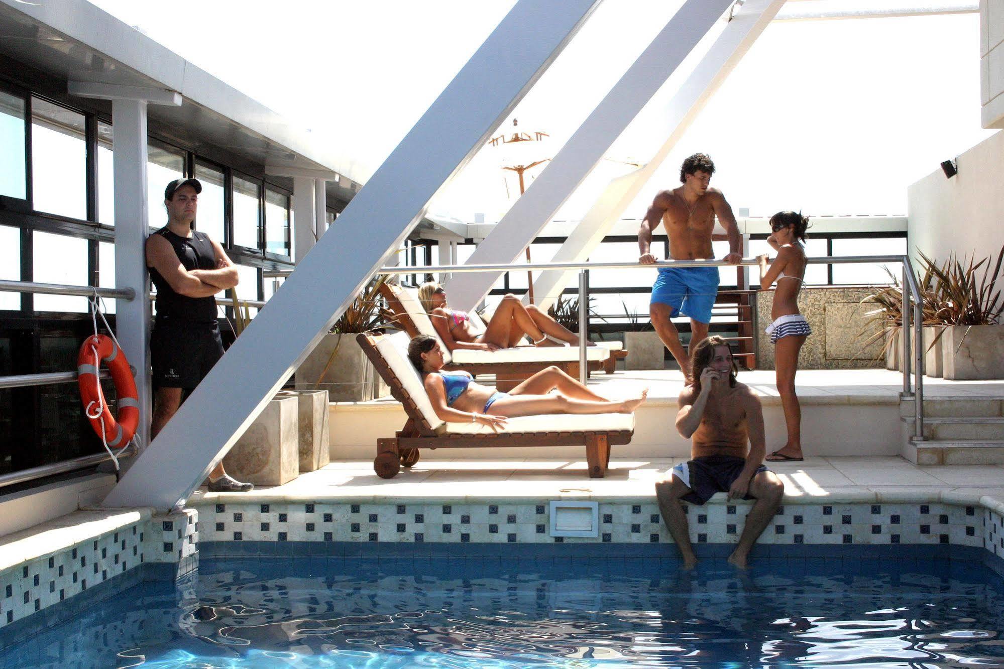 Ros Tower Hotel โรซาริโอ ภายนอก รูปภาพ
