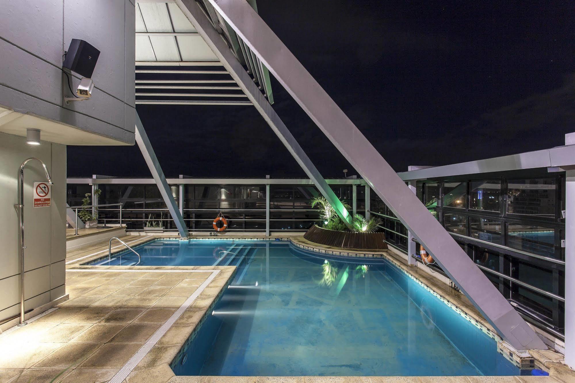Ros Tower Hotel โรซาริโอ ภายนอก รูปภาพ